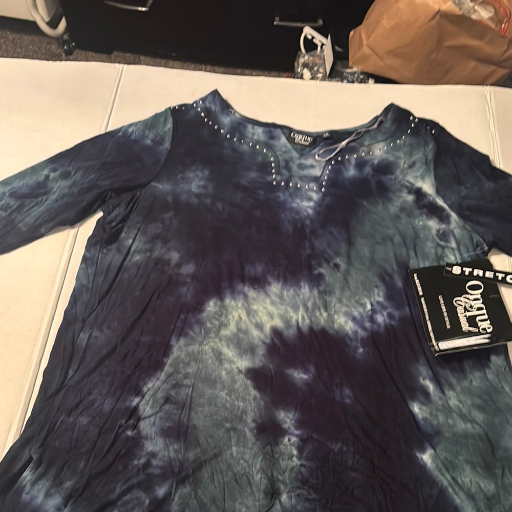 Women's Blue Tie-Dye Top size one X plus